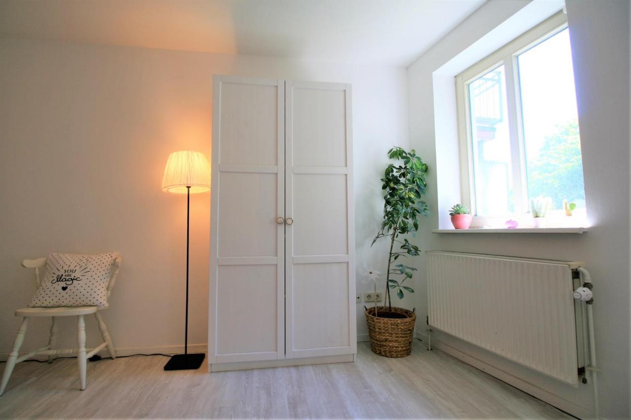 Zentrale Ferienwohnung „Treibholz“ Im Sonnenblumenhaus Flensburgo Esterno foto
